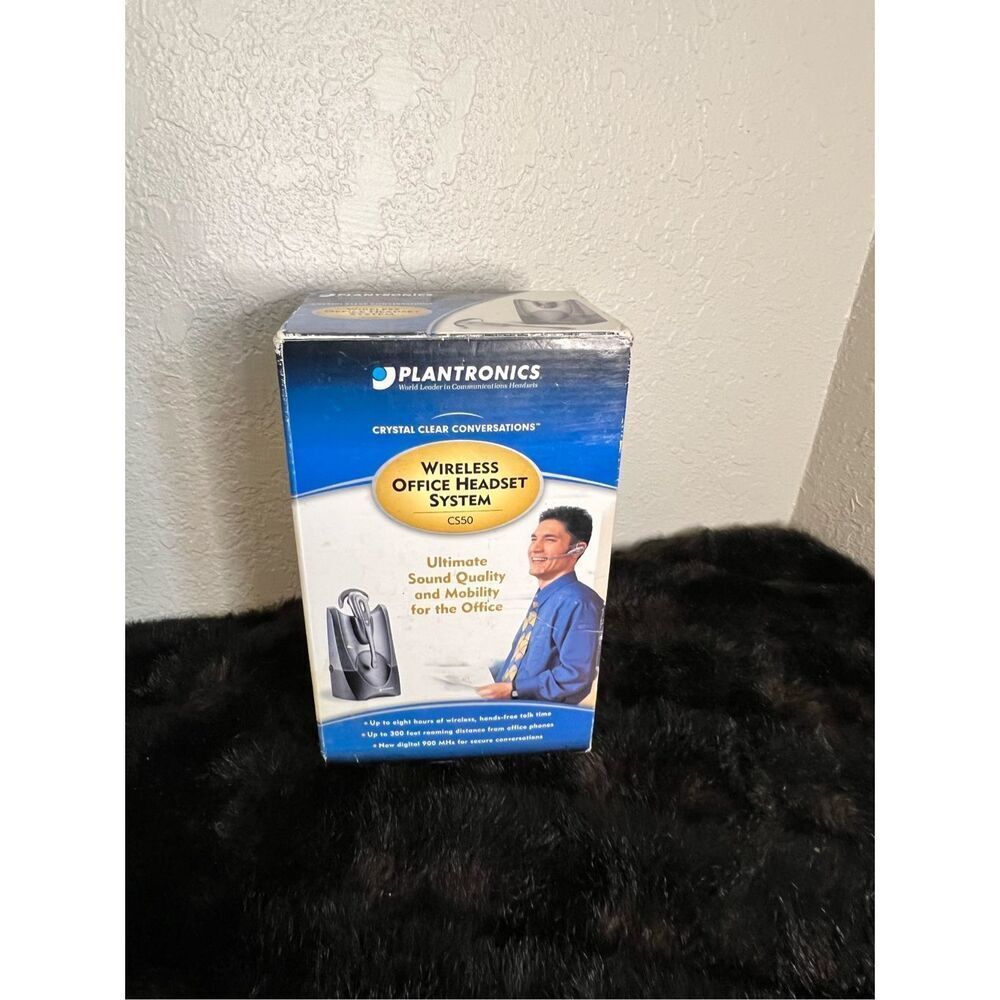 PLANTRONICS Crystal Clear Conversation CS50 900 Mhz Wireless Office Headset
